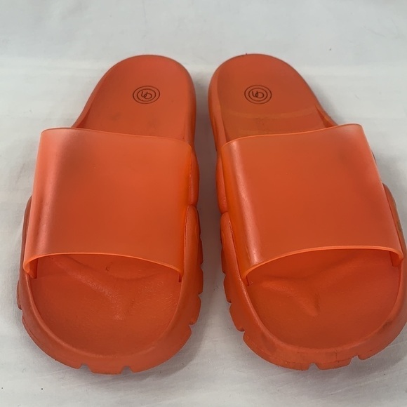 Urban Outfitters Jelly Pool Slides - Orange, Size 7/EU38 - Picture 2 of 7